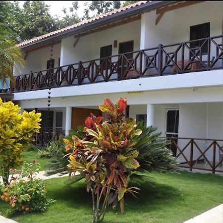 Hotel Piedra Marron ลาสแตร์เรนาส ภายนอก รูปภาพ