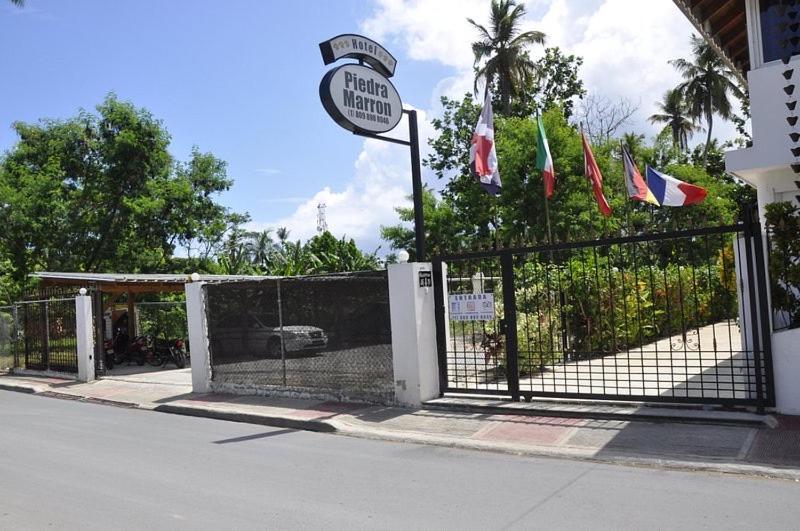 Hotel Piedra Marron ลาสแตร์เรนาส ภายนอก รูปภาพ