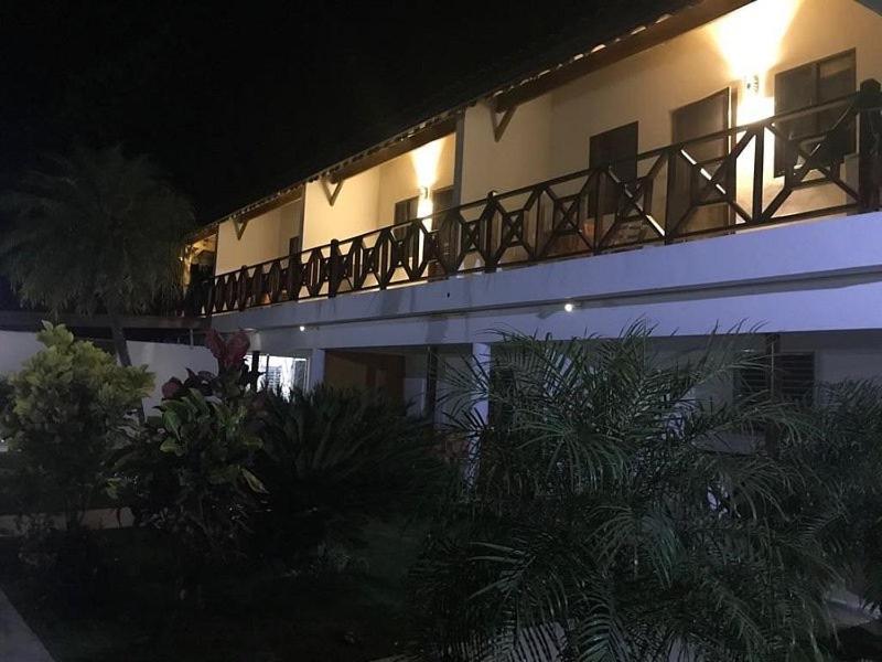 Hotel Piedra Marron ลาสแตร์เรนาส ภายนอก รูปภาพ